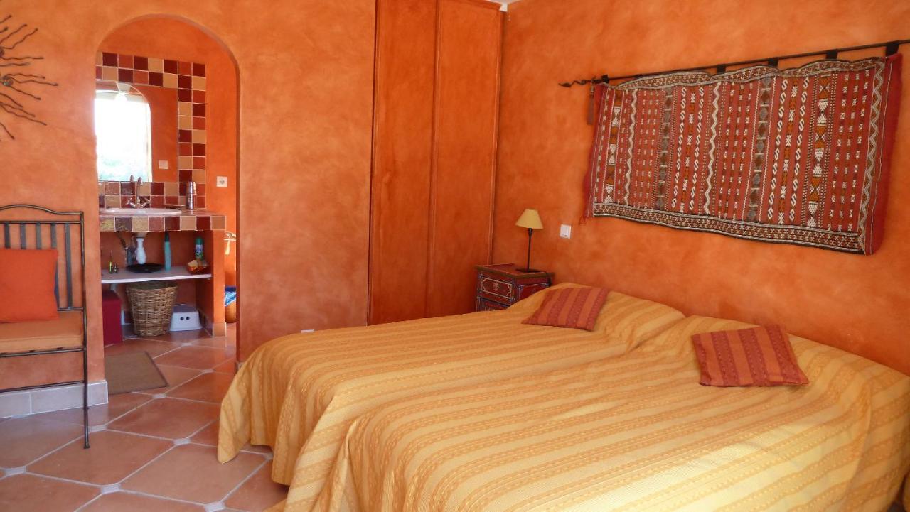 Bed and Breakfast Les Cigalous Restinclieres Exterior foto
