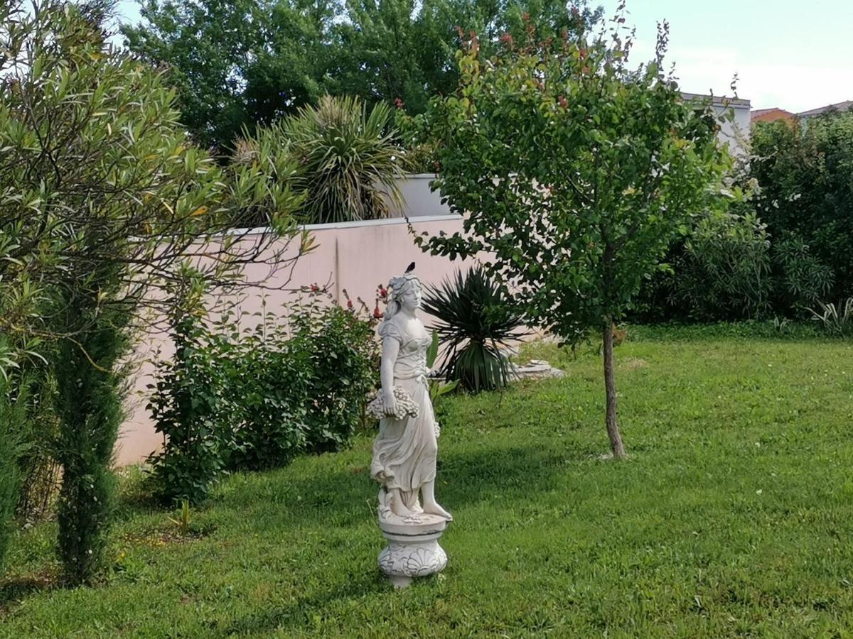 Bed and Breakfast Les Cigalous Restinclieres Exterior foto