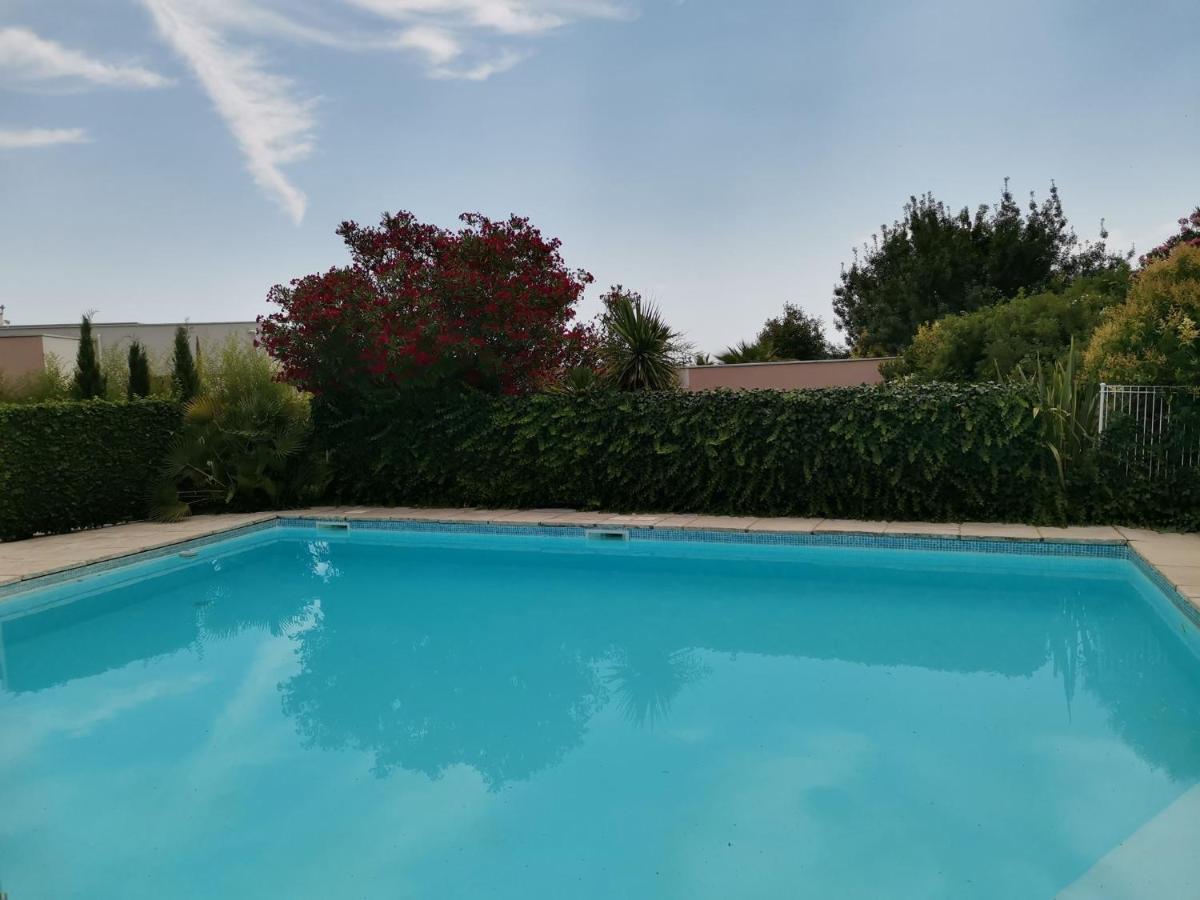 Bed and Breakfast Les Cigalous Restinclieres Exterior foto